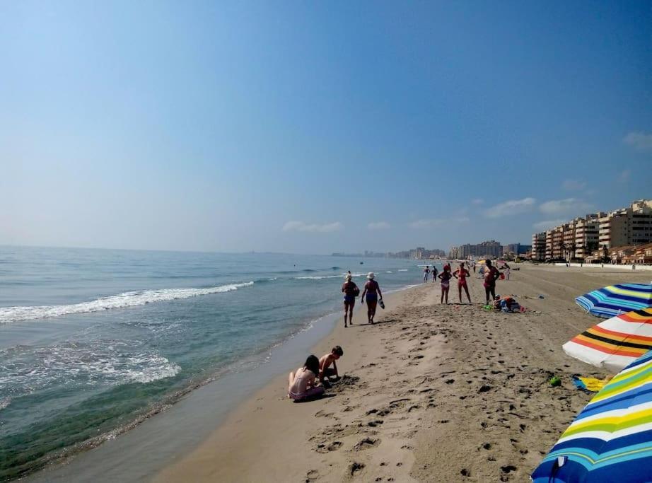 Apartamento En Primera Linea De Playa Murcia Exterior foto